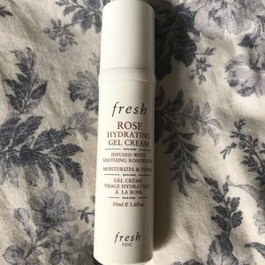 Fresh rose hydrating gel cream moisturizer/toner